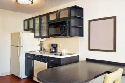 Sonesta Simply Suites Las Vegas - image 4