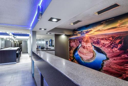 Best Western McCarran Inn - main image