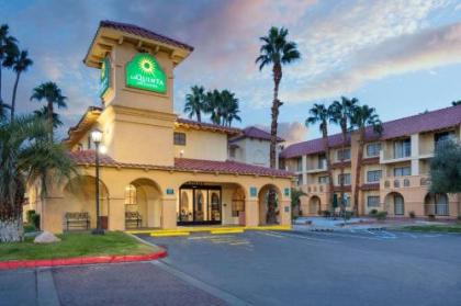 La Quinta by Wyndham Las Vegas Airport N Conv. - image 3