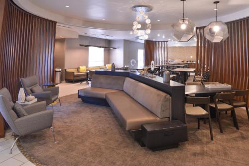 SpringHill Suites Las Vegas Henderson - image 5