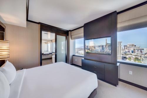 Jet Luxury at The Vdara - main image