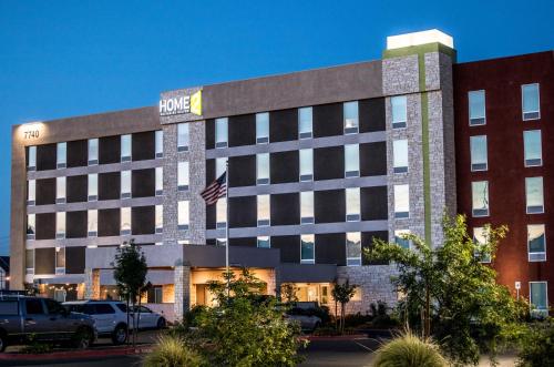 Home2 Suites By Hilton Las Vegas Strip South - main image