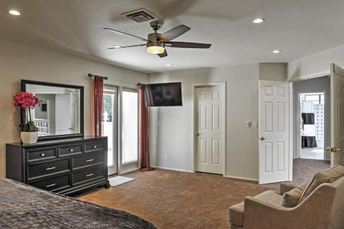 Las Vegas House with Pool and Hot Tub - 1 Mi to Strip! - image 4