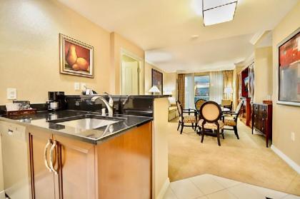 Amalz Signature Suites - image 14