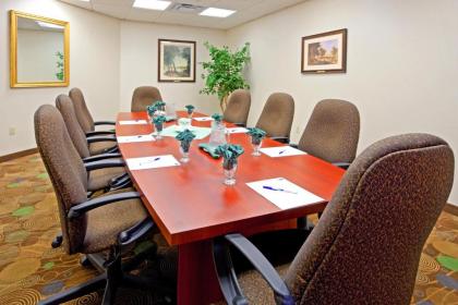 Holiday Inn Express & Suites Albany Airport Area - Latham an IHG Hotel - image 6