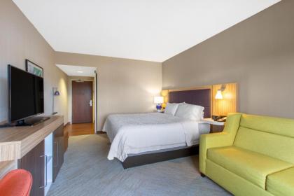 Hampton Inn & Suites Albany-Airport - image 8