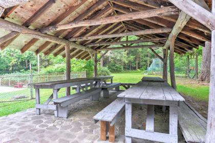 Laughlintown Cabin with Deck Fire Pit and Ski Lift! - image 4