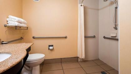 Best Western Laurel Inn - image 6