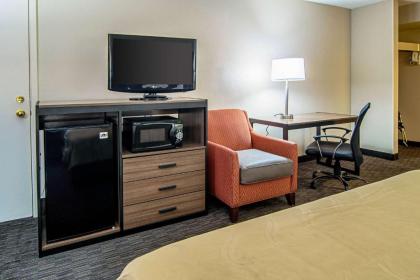 Quality Inn & Suites Laurel - image 2