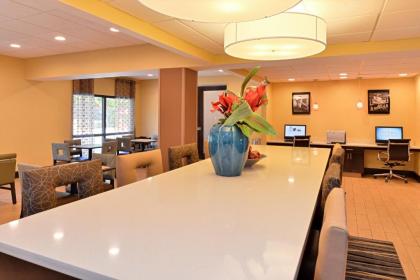 Hampton Inn Laurel/Fort Meade Area - image 14