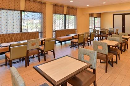 Hampton Inn Laurel/Fort Meade Area - image 15