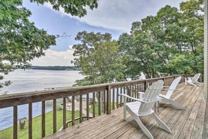 Spacious Ozarks Lakefront Home with Decks and Dock Laurie Missouri