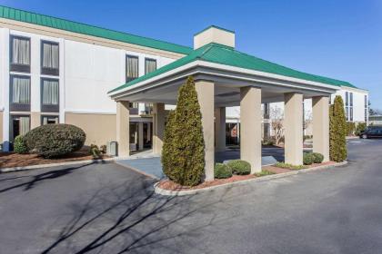 Comfort Inn Laurinburg - image 2