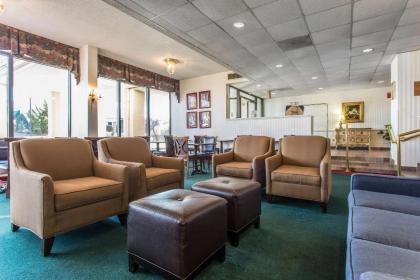 Comfort Inn Laurinburg - image 5