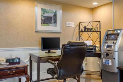 Quality Inn Laurinburg - image 6