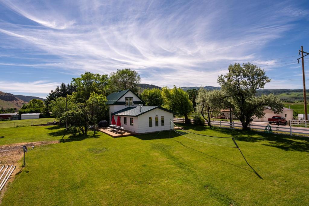 Dempsey Meadows Inn - main image