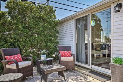 Beachy Lavallette Cottage with Outdoor Shower and Patio - image 14