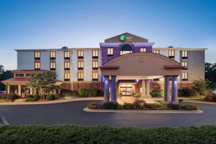 Holiday Inn Express Hotel  Suites Lavonia an IHG Hotel Lavonia Georgia