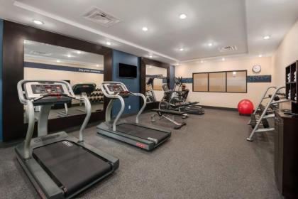 Hampton Inn & Suites - Lavonia GA - image 9