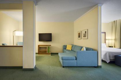 SpringHill Suites by Marriott Lawrence Downtown - image 14