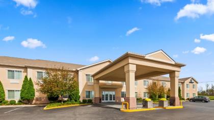 Best Western Lawrenceburg Inn - image 7