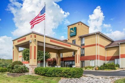 Quality Inn  Suites Indiana