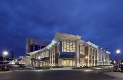 DoubleTree by Hilton Lawrenceburg - image 10