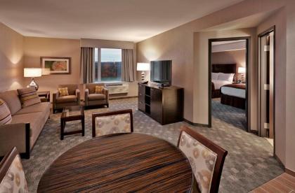 DoubleTree by Hilton Lawrenceburg - image 12