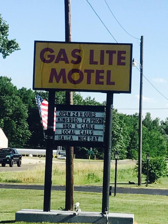 Gas Lite Motel Lawrenceville - image 3