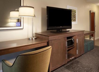 Hampton Inn Lawrenceville - image 12