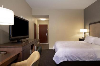 Hampton Inn Lawrenceville - image 5