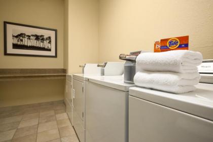 Country Inn & Suites by Radisson Lawrenceville GA - image 4