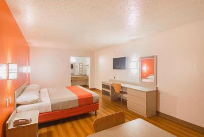 Motel 6-Lawton OK - image 12