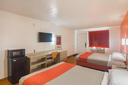 Motel 6-Lawton OK - image 5