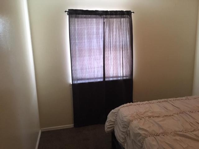 2 Bedroom Apartment for you! Next to Fort Sill - image 3