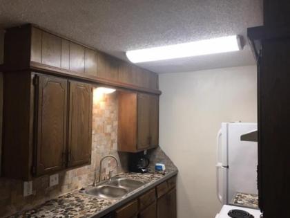 Downstairs One Bedroom Close To Fort Sill! - image 12