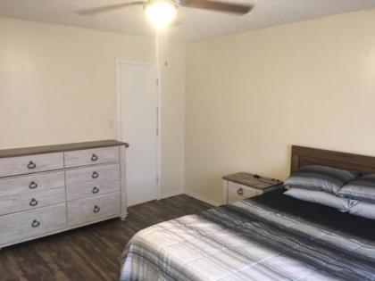 Downstairs One Bedroom Close To Fort Sill! - image 6