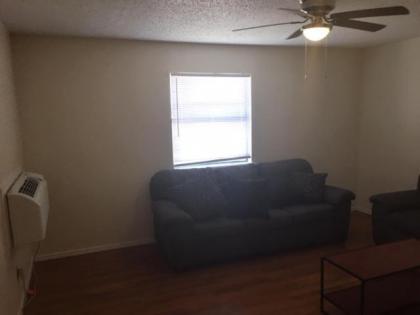 One bedroom close to Fort Sill! - image 4