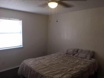 One bedroom close to Fort Sill! - image 5