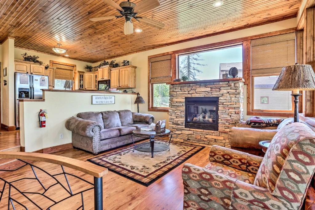 Cabin with Deck and Hot Tub Half Mile to Terry Peak! - main image