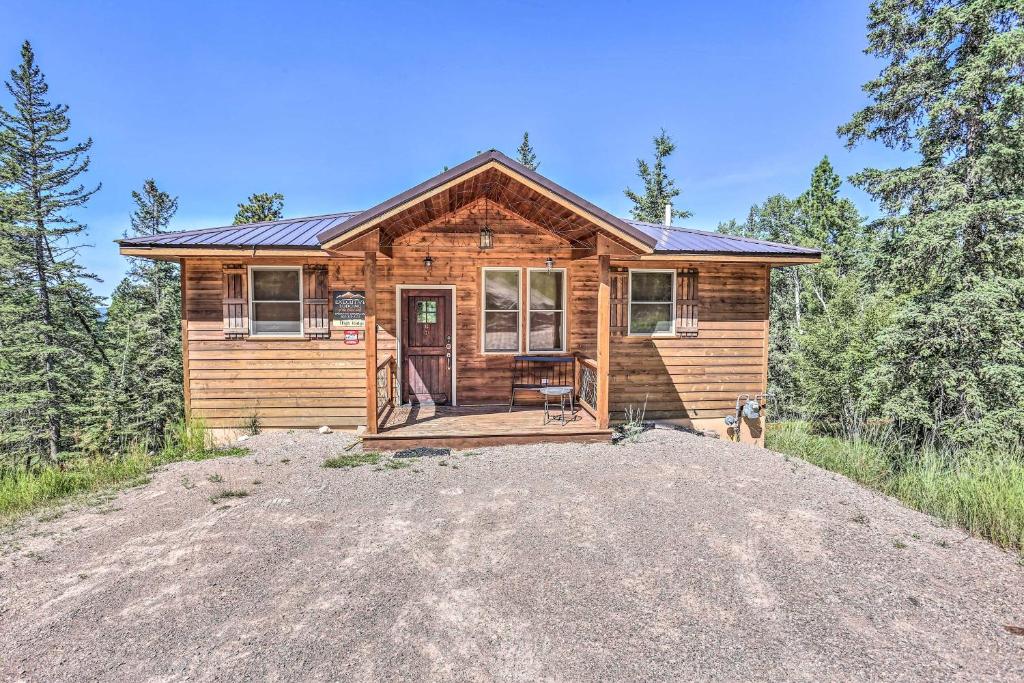 Cabin with Deck and Hot Tub Half Mile to Terry Peak! - image 4