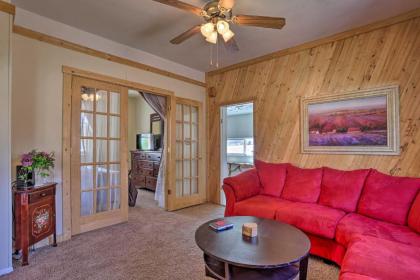 Cozy Black Hills Cabin with Deck about 3 Mi to Deadwood! - image 5