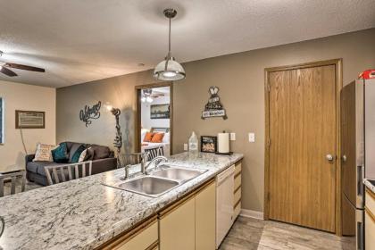 Stylish Updated Black Hills Condo with Shared Patio - image 6