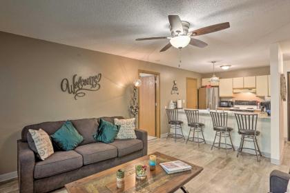 Stylish Updated Black Hills Condo with Shared Patio - image 7