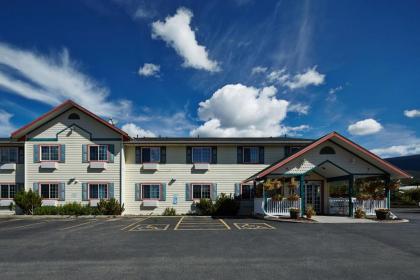 Columbine Inn and Suites - image 3