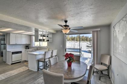 Rocky Mtn Retreat with Hot Tub Access and Views! - image 2