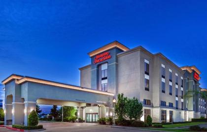 Hampton Inn & Suites Houston/League City - image 1