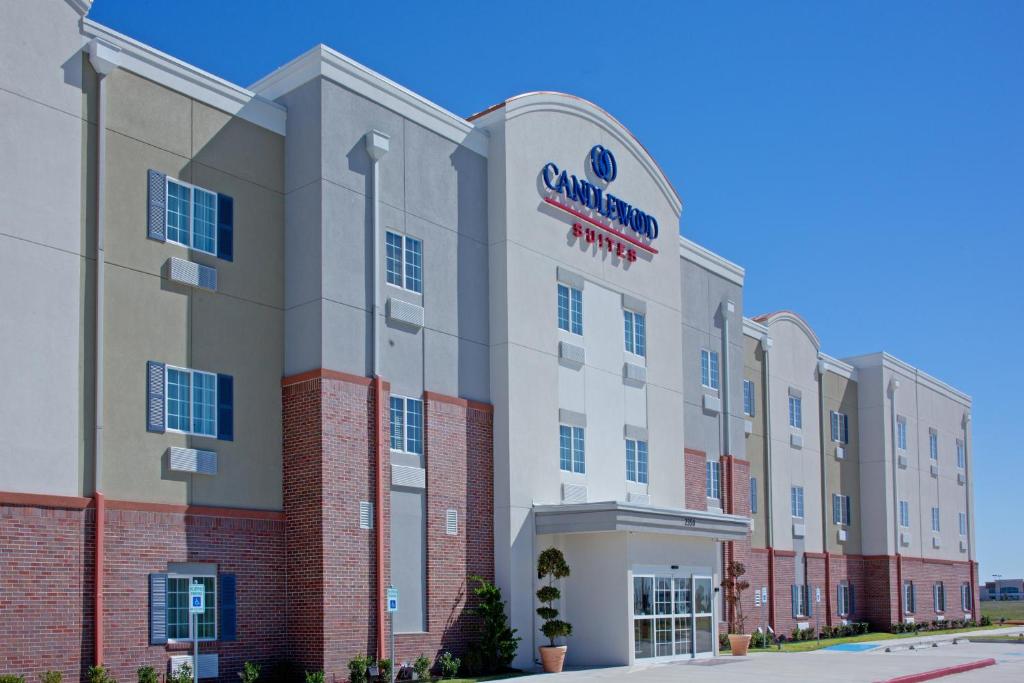 Candlewood Suites League City an IHG Hotel - main image