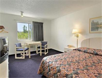 Americas Comfort Stay Inn-Leavenworth - image 15