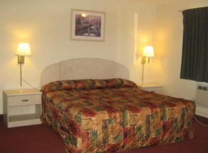 Americas Comfort Stay Inn-Leavenworth - image 9